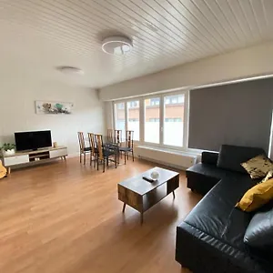 Big Sunset 2 Bedroom House With A Garden Hébergement de vacances