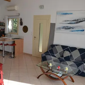 Chez Mily Sénas
