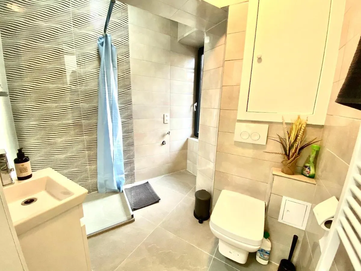 Brial Apartment 2 Bedrooms, Antwerp Belgium